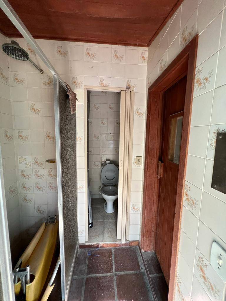 Casa à venda com 2 quartos, 100m² - Foto 13