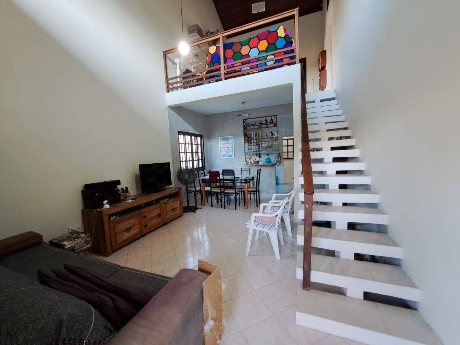 Casa à venda com 4 quartos, 360m² - Foto 4