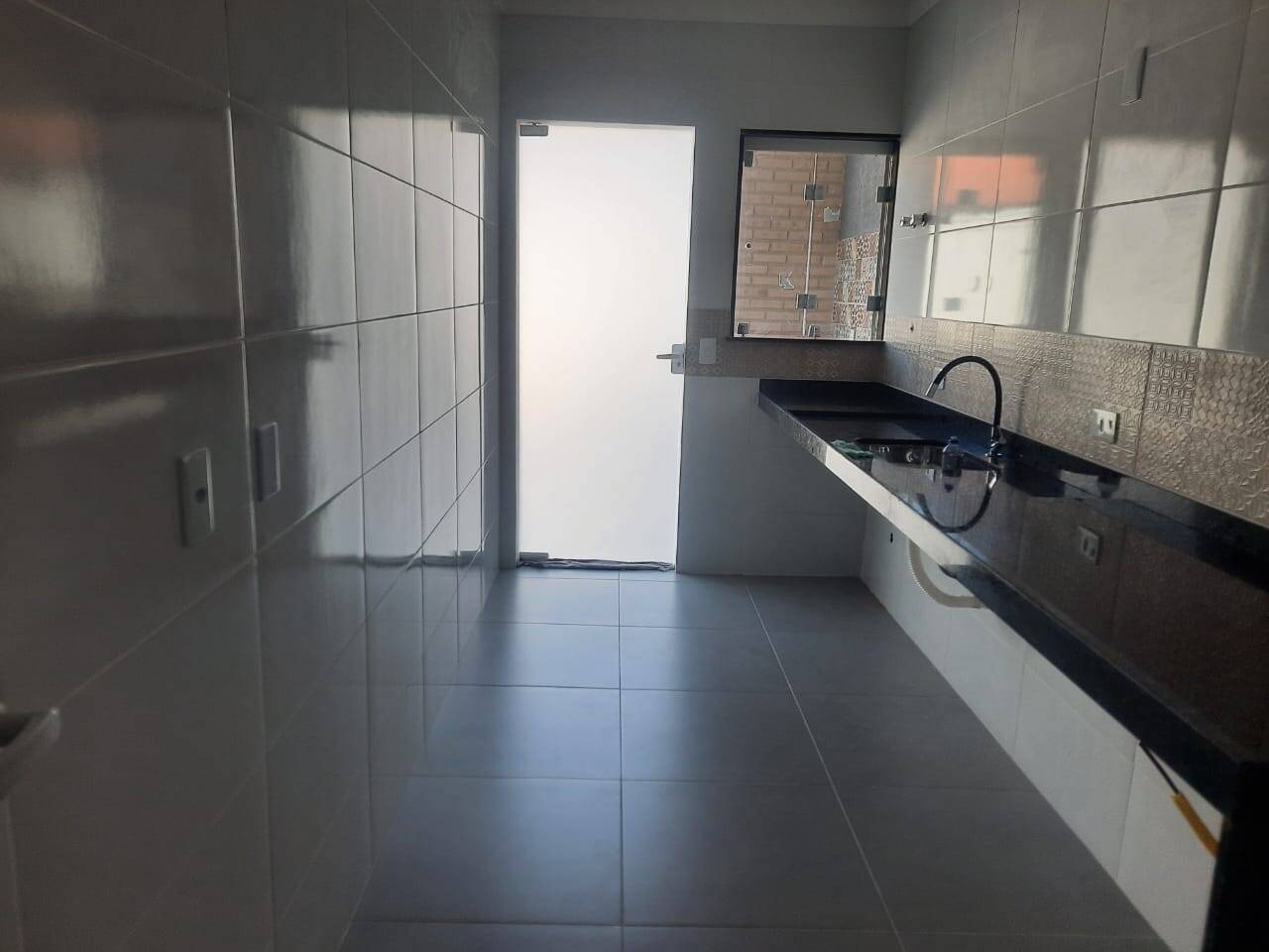 Casa à venda com 2 quartos, 240m² - Foto 17