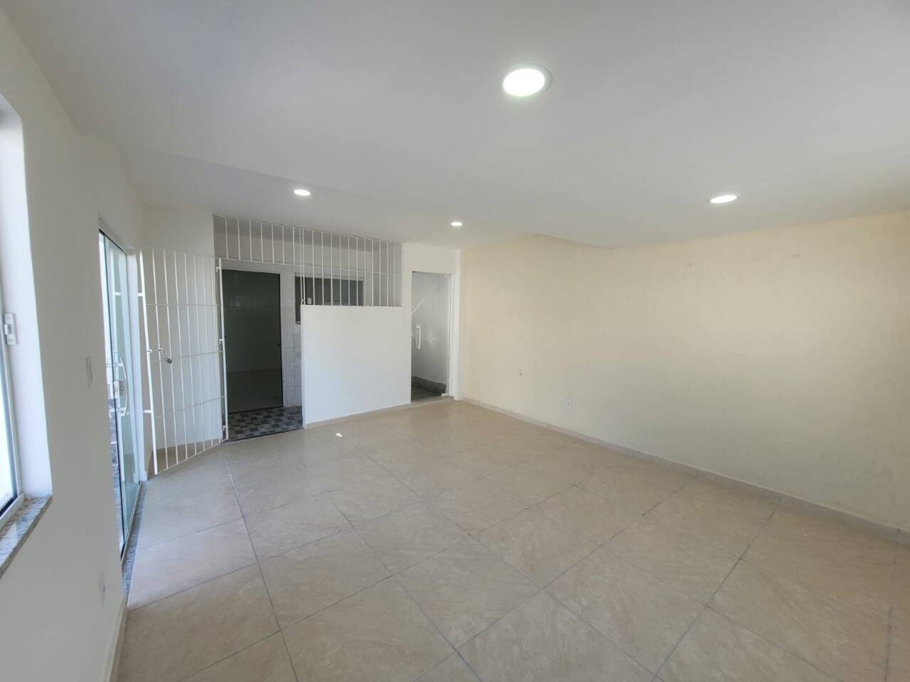 Casa à venda com 3 quartos, 480m² - Foto 5