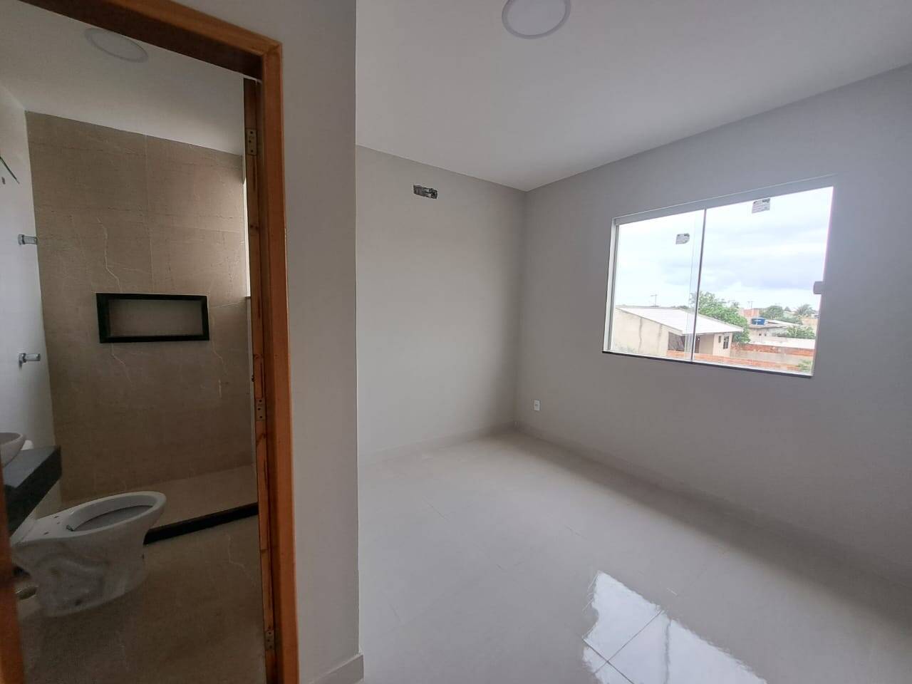 Casa à venda com 2 quartos, 80m² - Foto 8