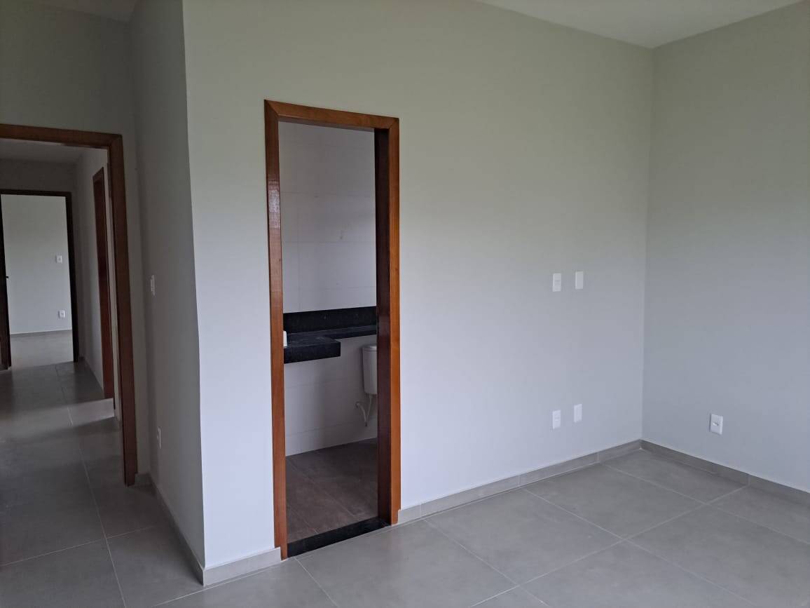 Casa à venda com 3 quartos, 480m² - Foto 8